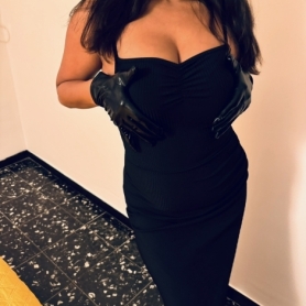 Amina - SM/BDSM a Ginevra