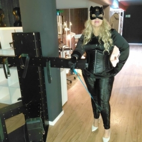 Lady Velvet - SM/BDSM en Zurigo