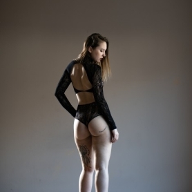 Maitresse Nat - SM/BDSM a Losanna
