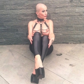 MistressJustine - SM/BDSM à Winterthour