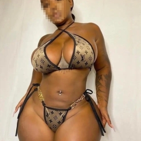 Serena - Escort Girl à Zurich